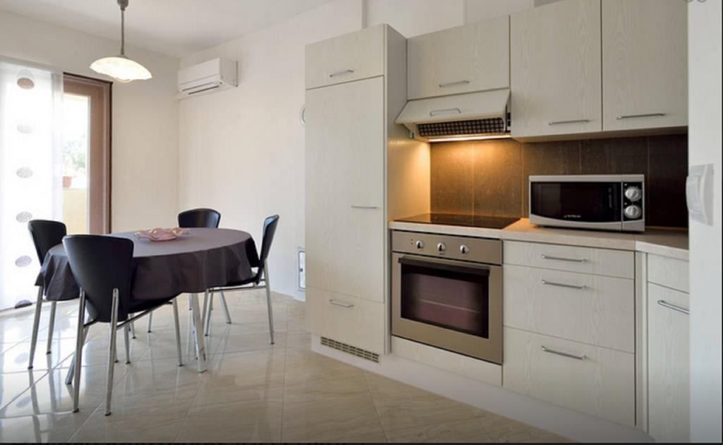 Apartment Una Pola Esterno foto